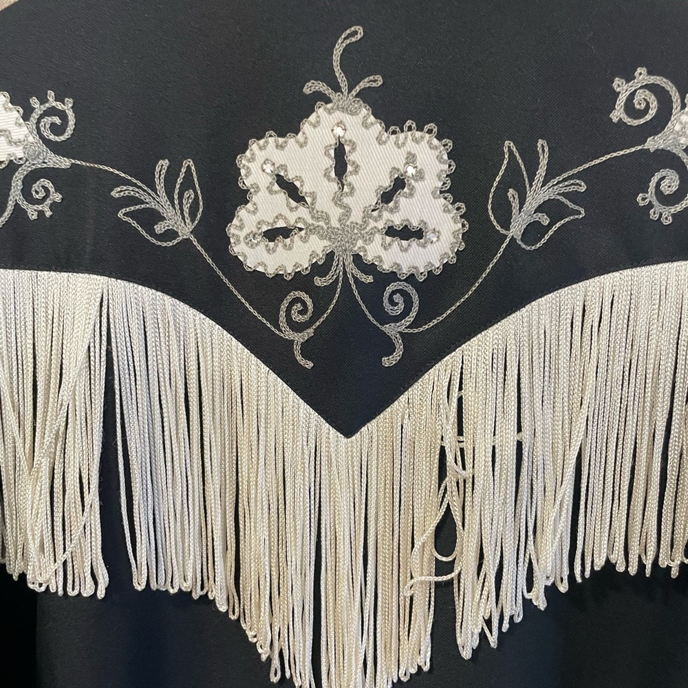Vintage country western Shirt w Fringe & Embroidery
Tony Alamo of
Nashville - Picture 9 of 9